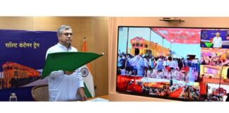 Railway Minister laid the foundation stone for five Gati Shakti Cargo Terminals (GCTs) in Gujarat Railway Minister Inaugurates Shivlakha GCT, Dedicates Three Gati Shakti Cargo Terminals to the Nation and Lays Foundation Stone for Linch GCT.